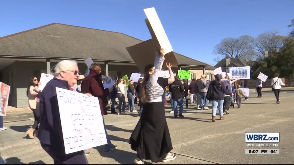 Why do we have to prompt LA’s elected officials to do their job?